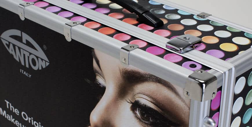 Valigia trucco personalizzata con stampa serigrafica a colori (dettaglio)​
