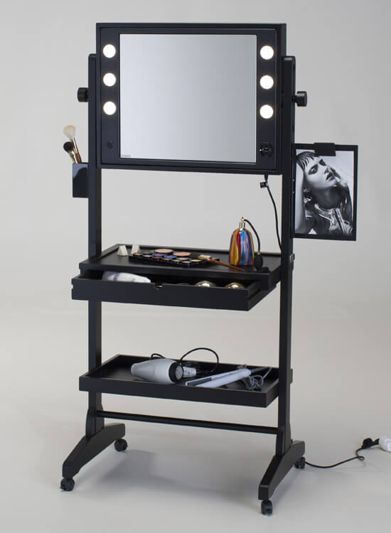 Postazione trucco su ruote