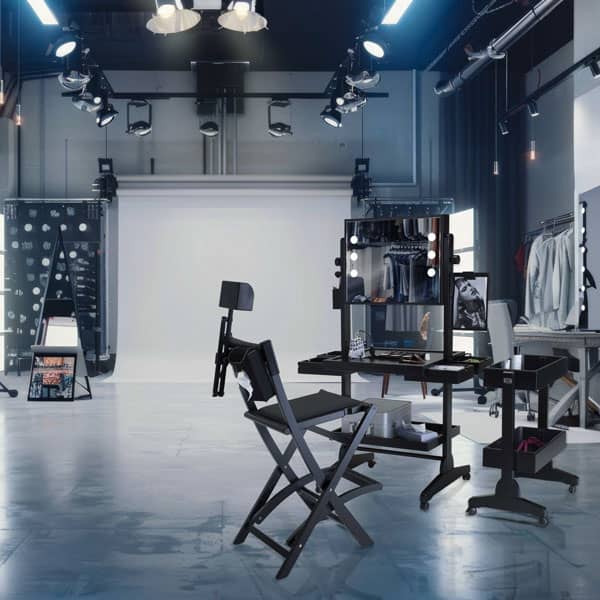 Postazione trucco mobile in backstage cinema