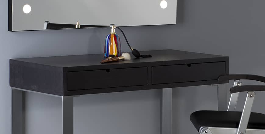 01-postazioni_fisse-870x440 postazione trucco nera